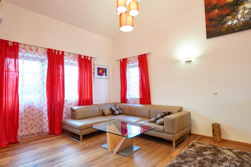 Apartamento Neulendtnerhof Mettmach Habitación foto